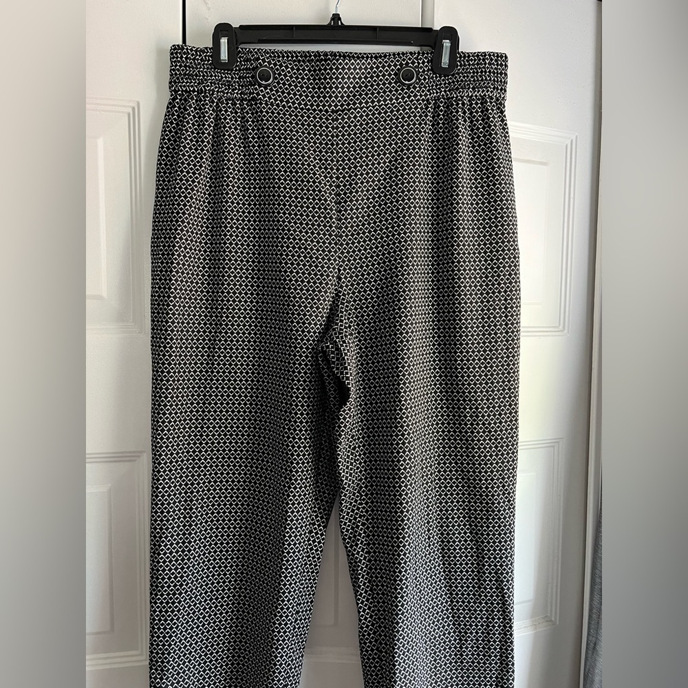 Black and White Pattern Pants